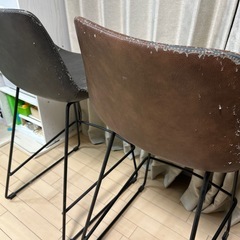 【傷あり】カウンターチェア　二脚の画像