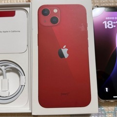 iPhone 13  128GB レッドの画像