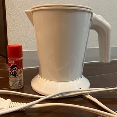 電気ケトルの画像