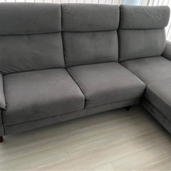 ソファの画像