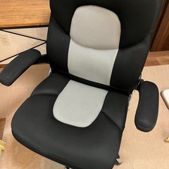 デスク&チェアの画像
