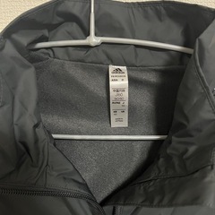 adidas 【KIDS】 ジップアップブルゾン【グレー］の画像