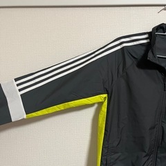 adidas 【KIDS】 ジップアップブルゾン【グレー］の画像