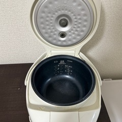 炊飯器の画像