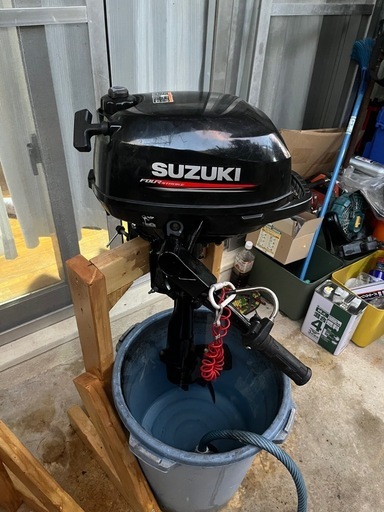 スズキ　2馬力　船外機