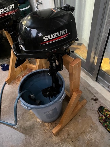 スズキ　2馬力　船外機