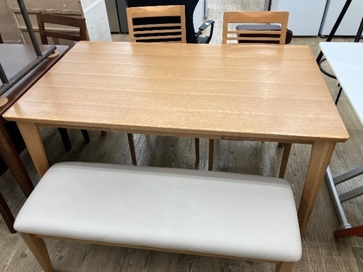 ダイニング4点セット(ニトリ)が入荷いたしました！