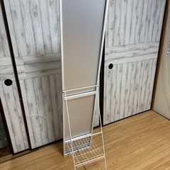 鏡の画像
