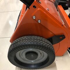 【中古】【動作OK】【店頭引取限定】Husqbarna 集草機 ローン・スウィーパー1070 88,000円（税込）の画像