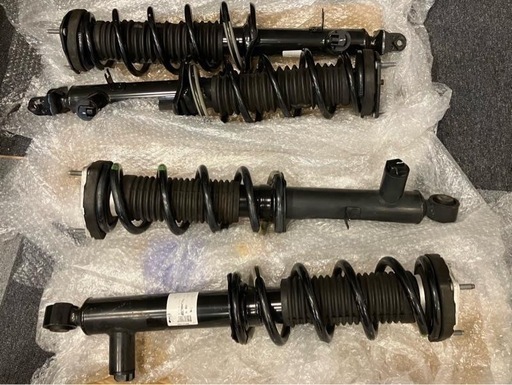 RV37スカイライン400R純正サス