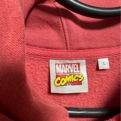 MARVEL フード付きパーカー Lサイズ 赤の画像