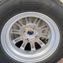 145/80R13 アルミホイール付スタッドレスタイヤ 4本セットの画像