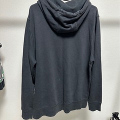 New Balance ブラックパーカー 2XLの画像