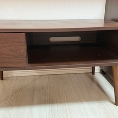 テレビ台　収納棚の画像