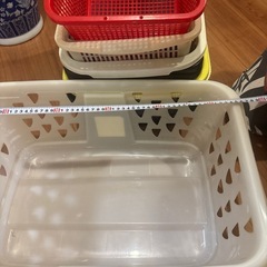 収納カゴ　大きめの画像
