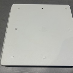 PlayStation4  CHU-2100A ホワイト500GBの画像