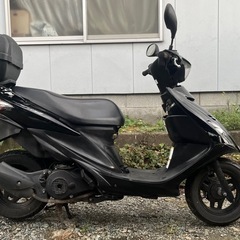 アドレスv125s リアボックス付き　スズキの画像