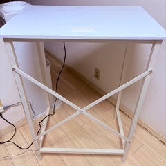 【美品】高めのデスクの画像