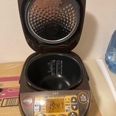 【受渡先決定】象印炊飯器　5合炊き　19年製の画像