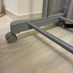 ハンガーラックの画像