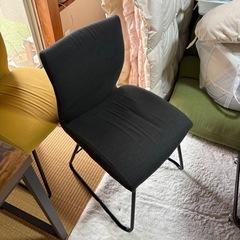 ダイニングテーブル　イスセットの画像