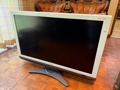 SHARP 40型液晶カラーテレビ