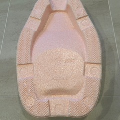 ベビーバスチェア ピンク 引き取り限定の画像