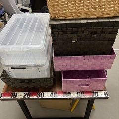 【格安／新宮町】カゴ　ケース　まとめての画像