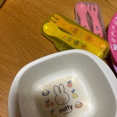 離乳食　食器　赤ちゃんの画像