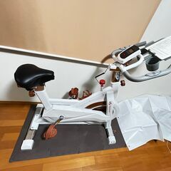 引き取り限定フィットネスバイク　エアロバイク　スピンバイク　静音設計　負荷調整機能の画像