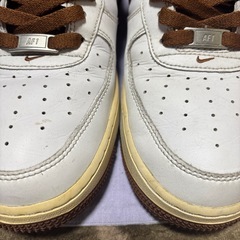 NIKE NIKE Air Force 1 ホワイト/ブラウン　29の画像