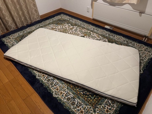 エアリーマットレス シングルサイズ　お値下げ！　半額以下！　アイリスオーヤマ