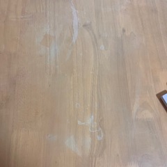 ダイニングテーブルの画像