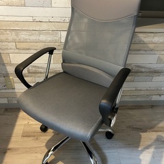 デスクチェア　グレー　の画像