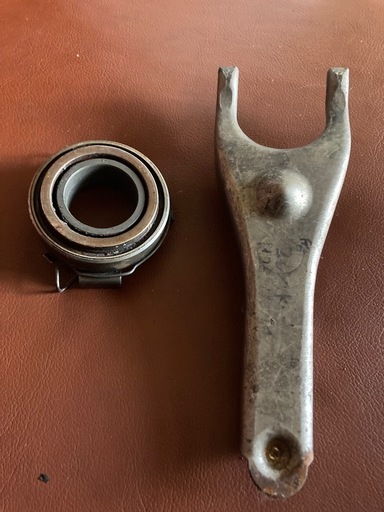 クラッチ フォーク ベアリング スターレット EP82 GT ターボ EP91 グランツァV！