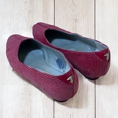 TRUSSARDI トラサルディ ローヒールシューズ ワインレッドの画像