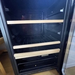 【美品】ワインセラー　92L　devicestyle　CD-30W 2018年の画像