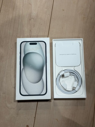 【美品】iPhone15 256GB SIMフリー
