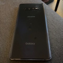 サムスン Galaxy S10+の画像