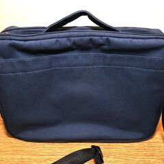 ゴールデンベア　メンズ　ショルダーバッグの画像