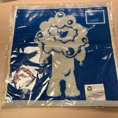ミャクミャクハンドタオルの画像