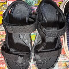 男の子　靴22cm　サンダルの画像