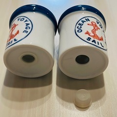 塩こしょう入れ　調味料入れ　2個セットの画像