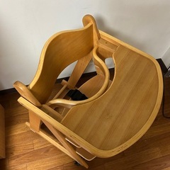 子ども用椅子の画像