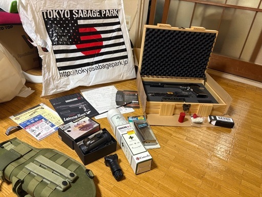 完全限定品「バイオハザード」コラボレーション・モデル　ライトニングホーク .50AE 10インチ マグナポートカスタム