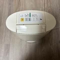 Panasonic 除湿乾燥機 2010年製 F-YZF60の画像