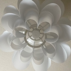 【取引決定】IKEA 花　照明　室内照明の画像