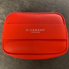 GIVENCHY ポーチの画像