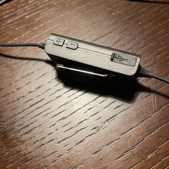 骨伝導　有線イヤホン　直接引き渡しげんて限定の画像