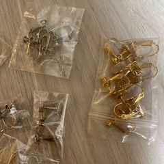 イヤリングパーツの画像